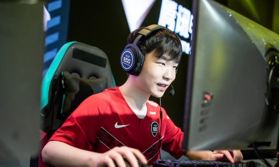 王者荣耀2025年日活用户突破1.39亿的背后故事